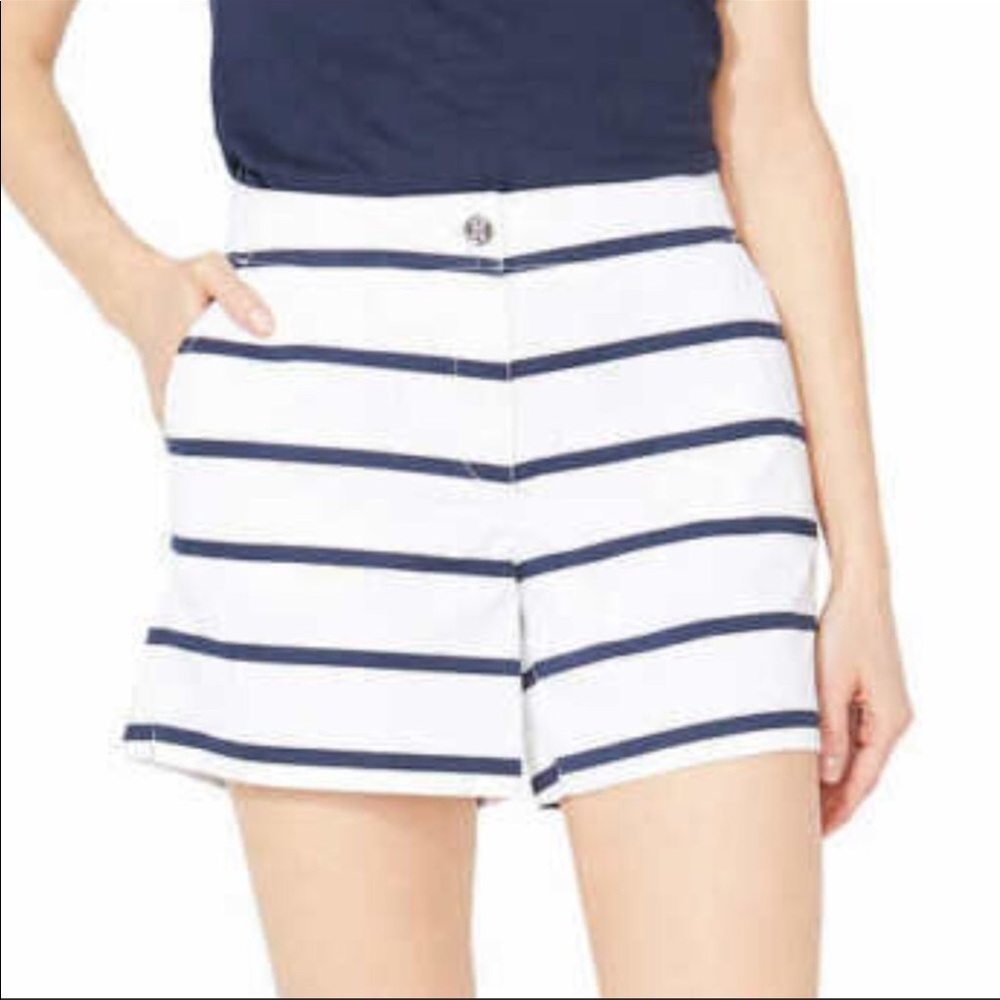 NWT Nautica Navy/White Woman’s Striped Shorts